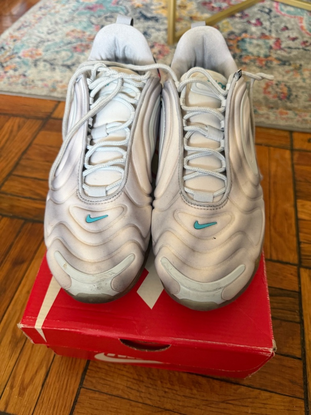 Nike Air Max 720 Sneakers